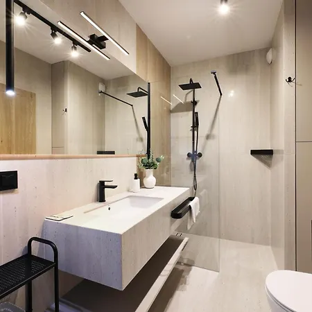Pychowicka 3b By Homeprime Apartman