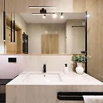 Pychowicka 3b By Homeprime Apartment *