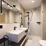 Pychowicka 3b By Homeprime Apartment